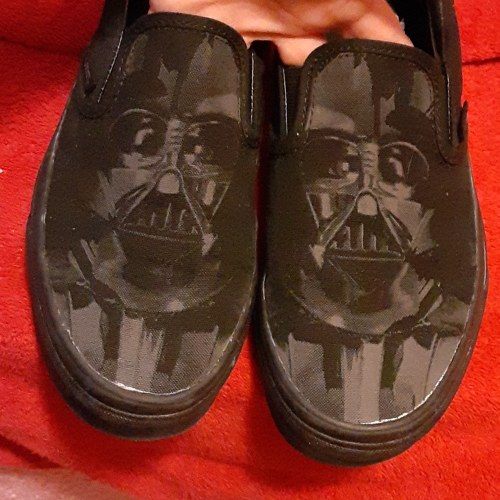 Darth Vader Star Wars Slips nwot 7W 5.5M - make me an offer